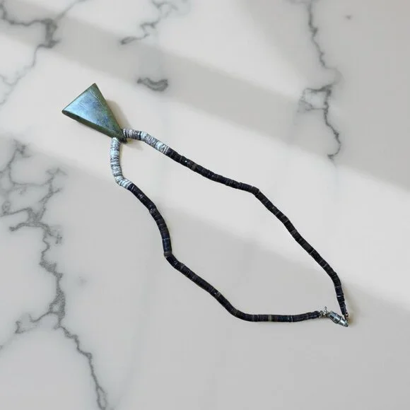 Kewa / Santo Domingo-Style Shell Heishi Necklace, Inlay Tab Pendant, 16″ - Picture 11 of 11